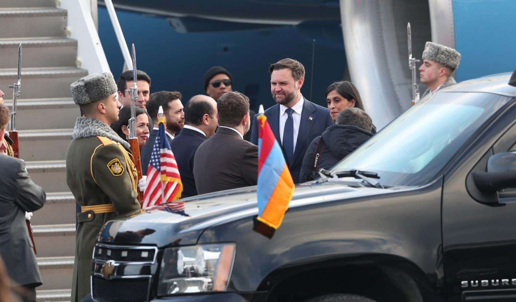 Le vice-président américain J.D. Vance est arrivé en Arménie
