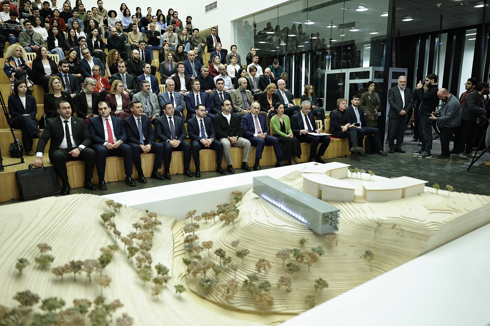 Nikol Pachinian a assisté au Centre Tumo à Yerevan à la cérémonie de pose de la première pierre Centre européen de coopération en matière d&rsquo;éducation (EUCC) d’un coût de 42,5 millions d’euros