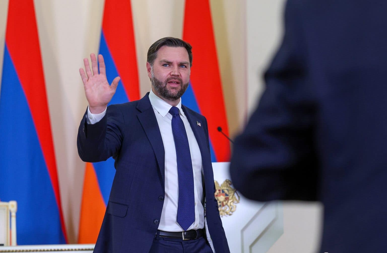 J.D. Vance à Yerevan : Je suis fier d&rsquo;être le premier vice-président américain à me rendre en Arménie