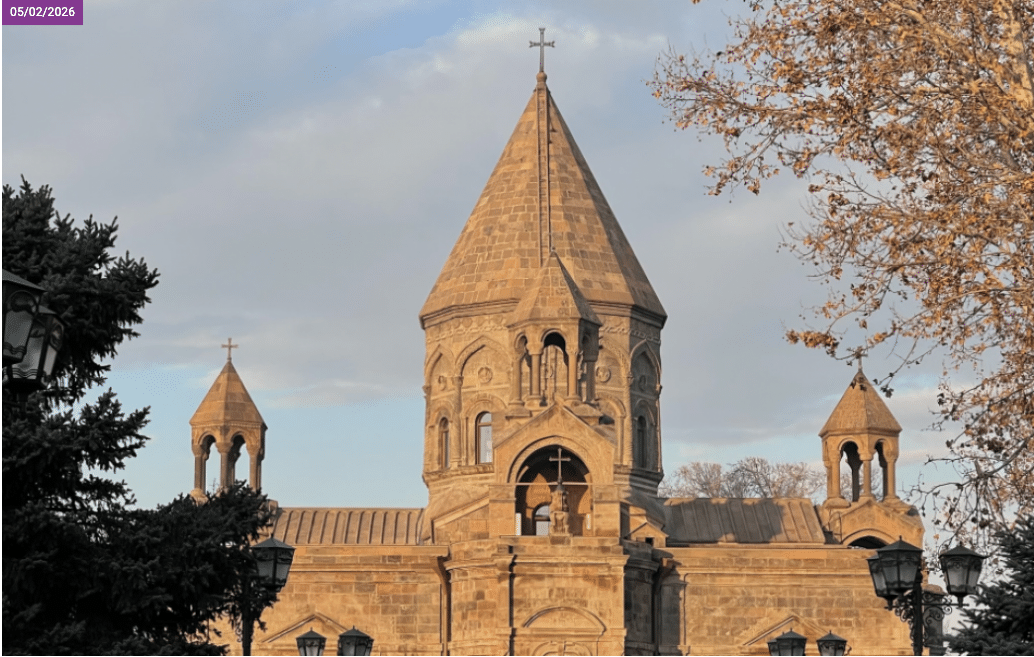 Saint Etchmiadzine exprime son soutien aux fonctionnaires de l&rsquo;État d&rsquo;Artsakh retenus en otages, aux prisonniers de guerre et à leurs familles