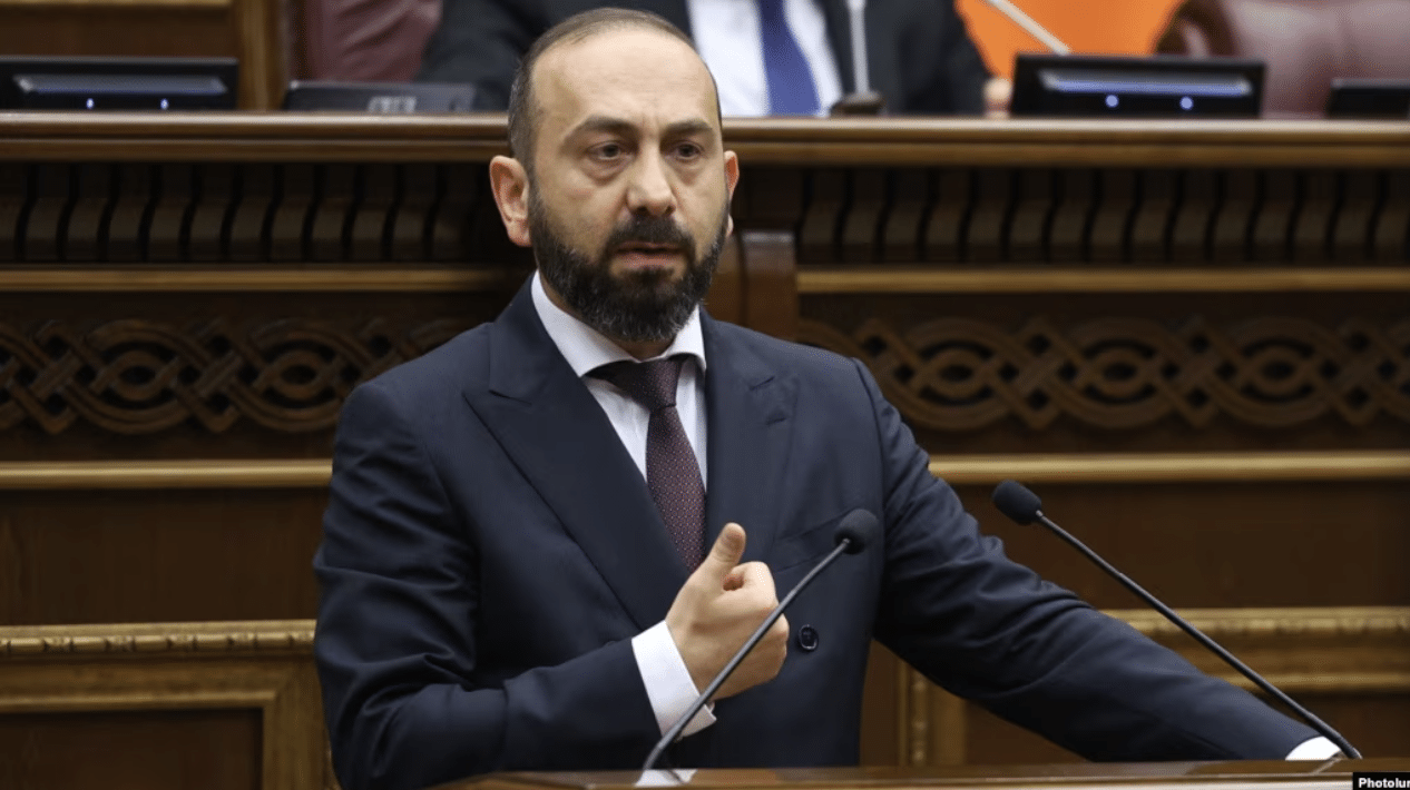 A Genève, le chef de la diplomatie arménienne évoque timidement le sort des prisonniers arméniens récemment condamnés à Bakou, en ménageant l’Azerbaïdjan