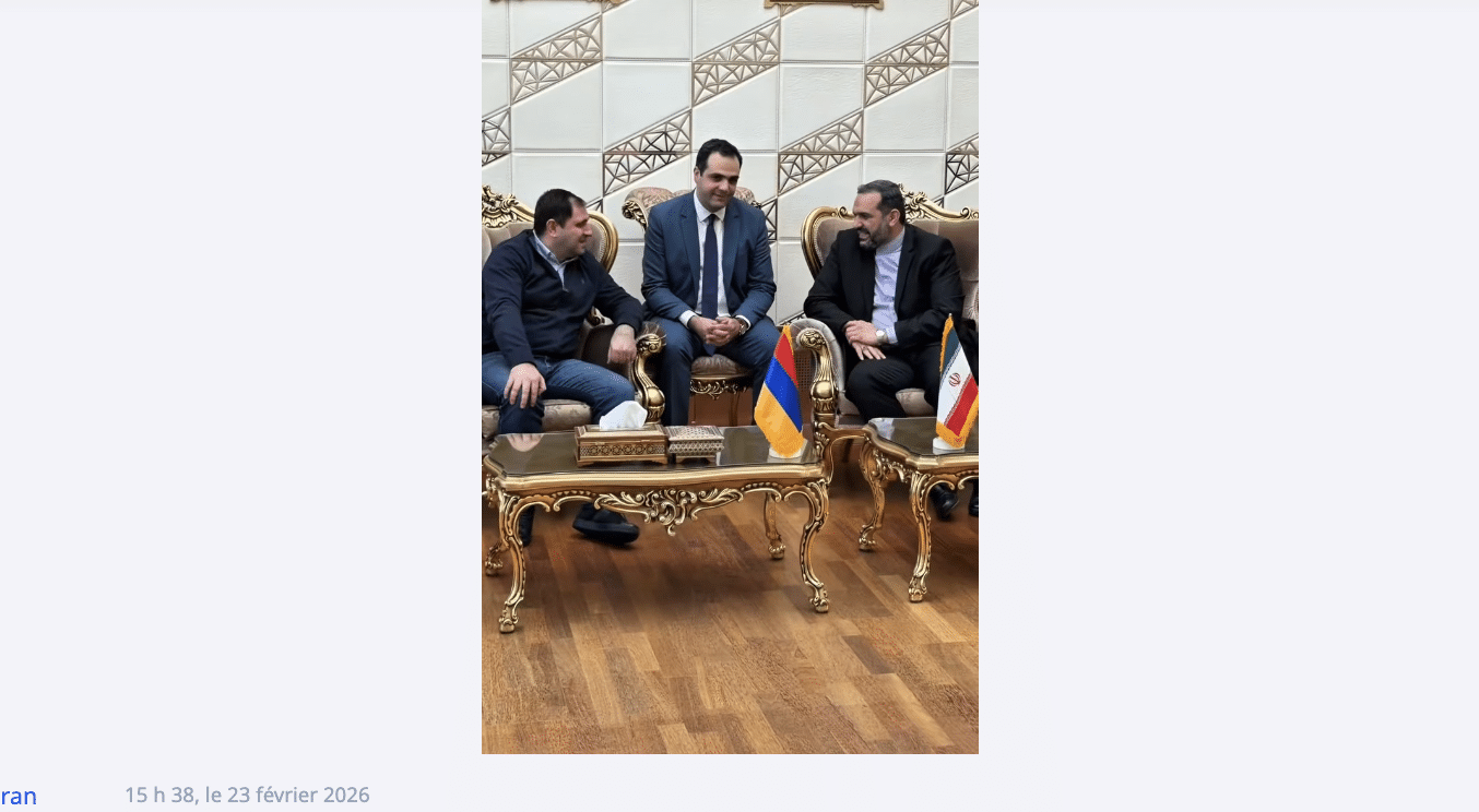 Le ministre arménien de la Défense en visite en Iran