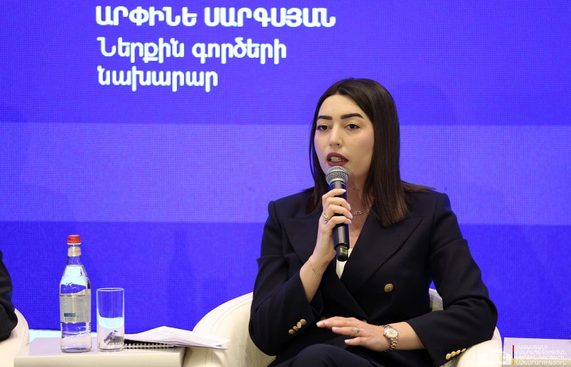 Nous avons 34 576 personnes déplacées du Haut-Karabakh qui ont obtenu la citoyenneté de la République d&rsquo;Arménie indique la Ministre de l&rsquo;Intérieur Arpiné Sargsyan