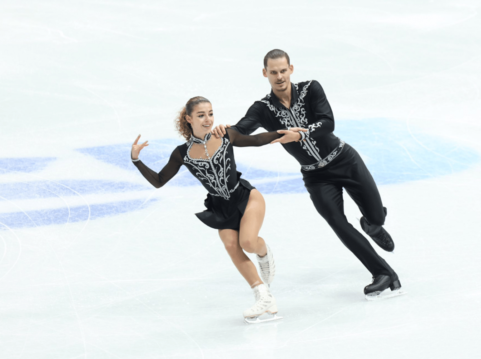 Des patineurs artistiques d’Arménie en compétition aux Championnats du monde