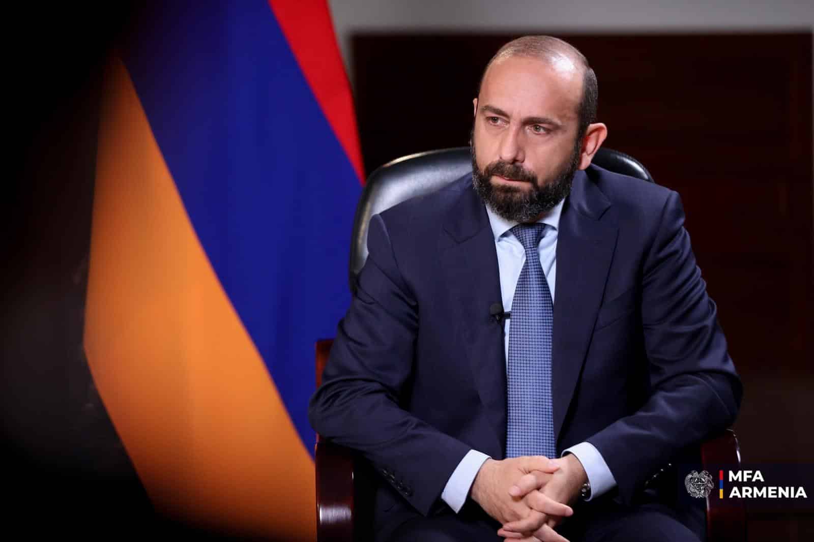 Le chef de la diplomatie arménienne Ararat Mirzoyan a présenté les détails de la réunion à huis clos avec l&rsquo;Azerbaïdjan