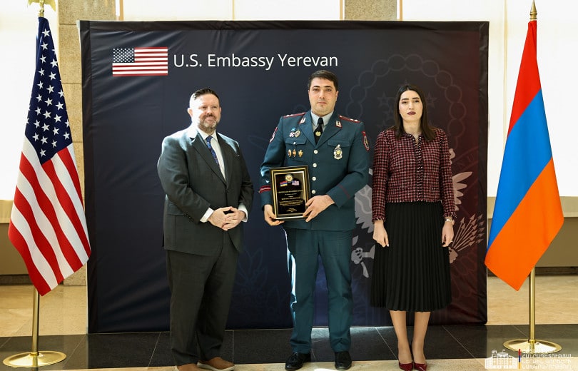 Coopération efficace dans la lutte contre la criminalité transnationale : Cérémonie de remise de prix à l’ambassade des États-Unis en Arménie
