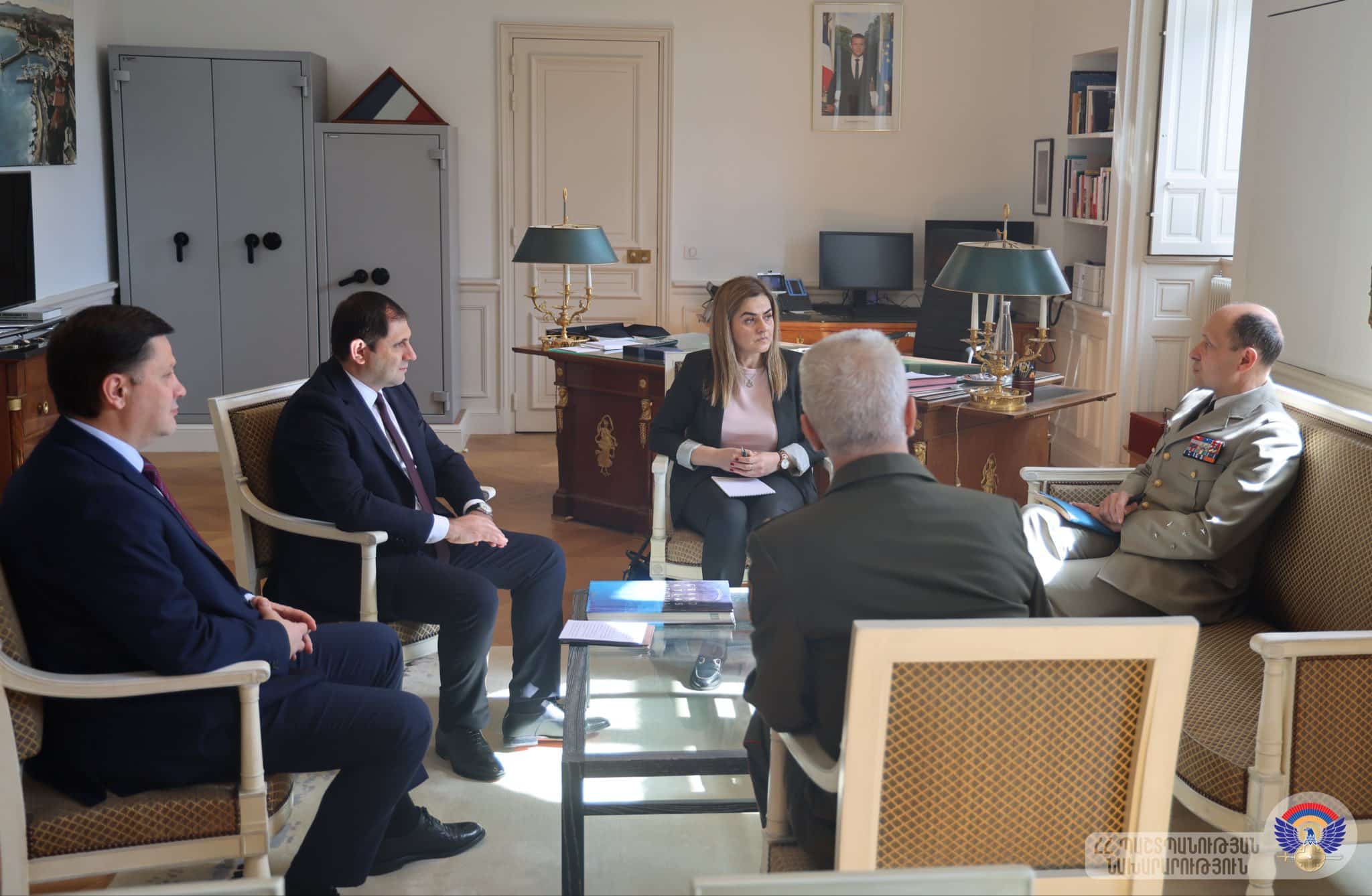 Souren Papikian : rencontre avec chef de l&rsquo;état-major particulier, le général d&rsquo;armée Vincent Giraud.
