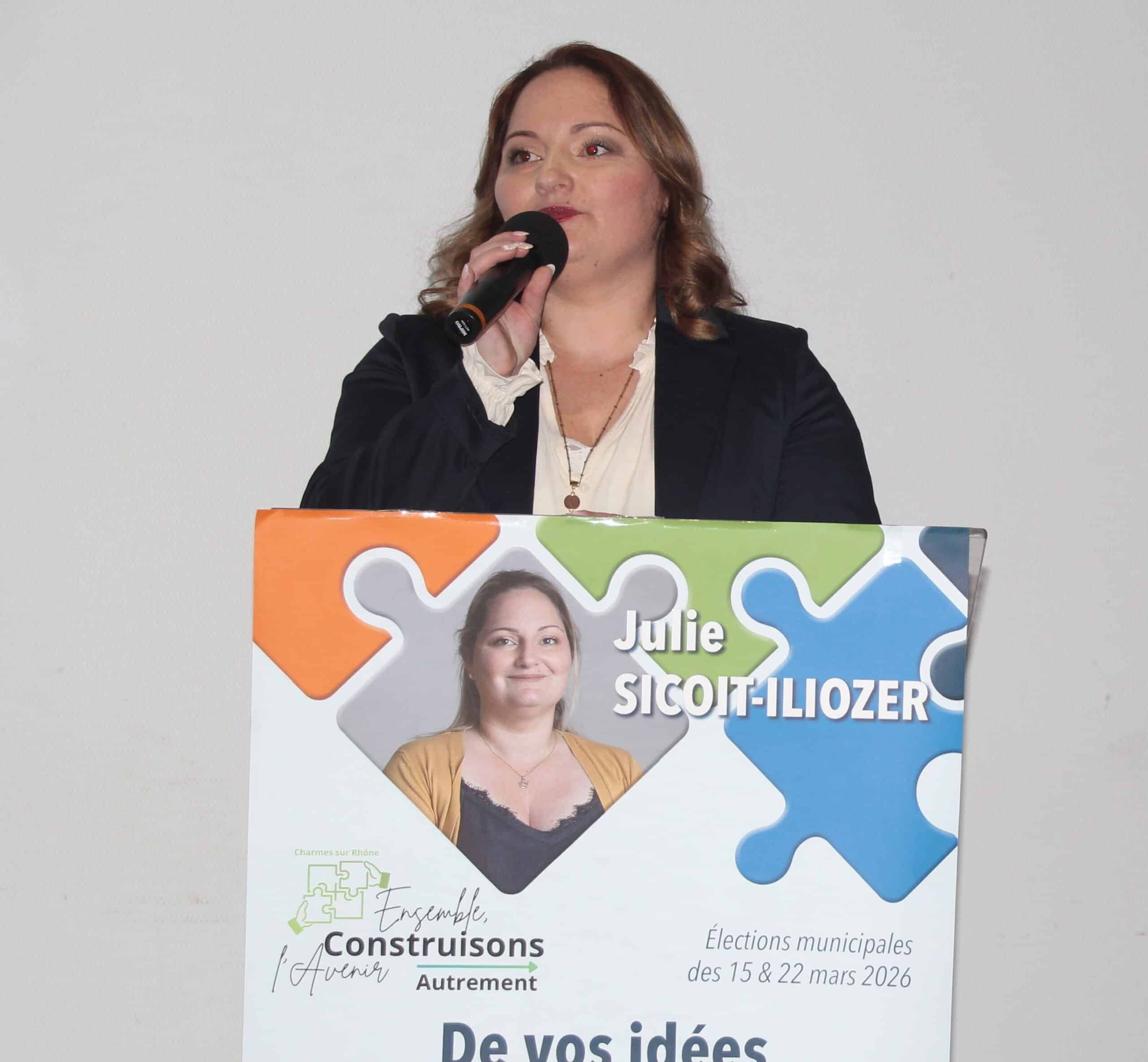 Julie Sicoit-Iliozer largement élue à la Mairie de Charmes-sur-Rhône (Ardèche)