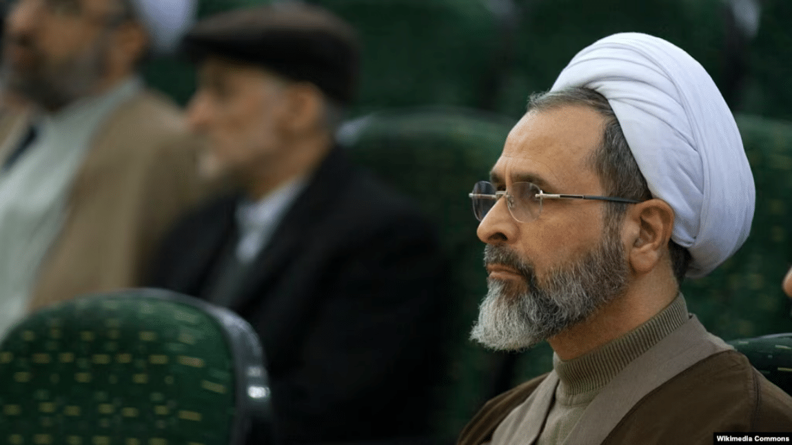 Alireza Arafi nommé au conseil dirigeant intérimaire en remplacement de Khamenei