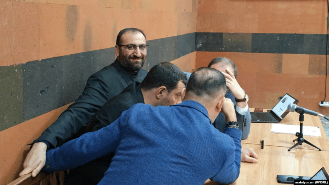 Le tribunal confirme que la drogue constituant une preuve dans l’affaire de l’archevêque Arshak a disparu