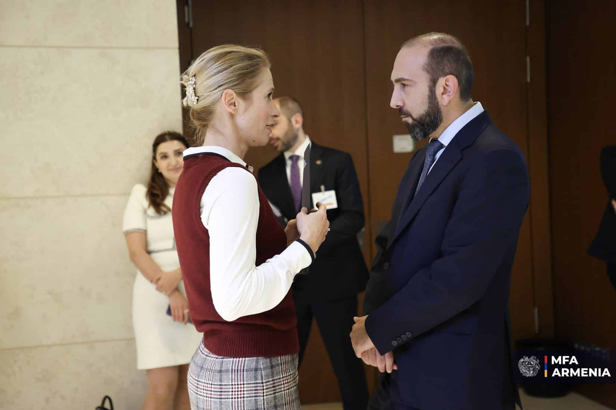 Mirzoyan et Kallas discutent des relations entre l&rsquo;Arménie et l&rsquo;UE ainsi que de l&rsquo;évolution de la situation régionale