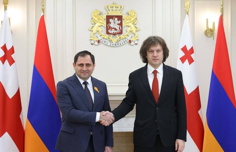 Suren Papikyan et Irakli Kobakhidze ont salué le processus de coopération bilatérale entre l’Arménie et la Géorgie dans le secteur de la défense