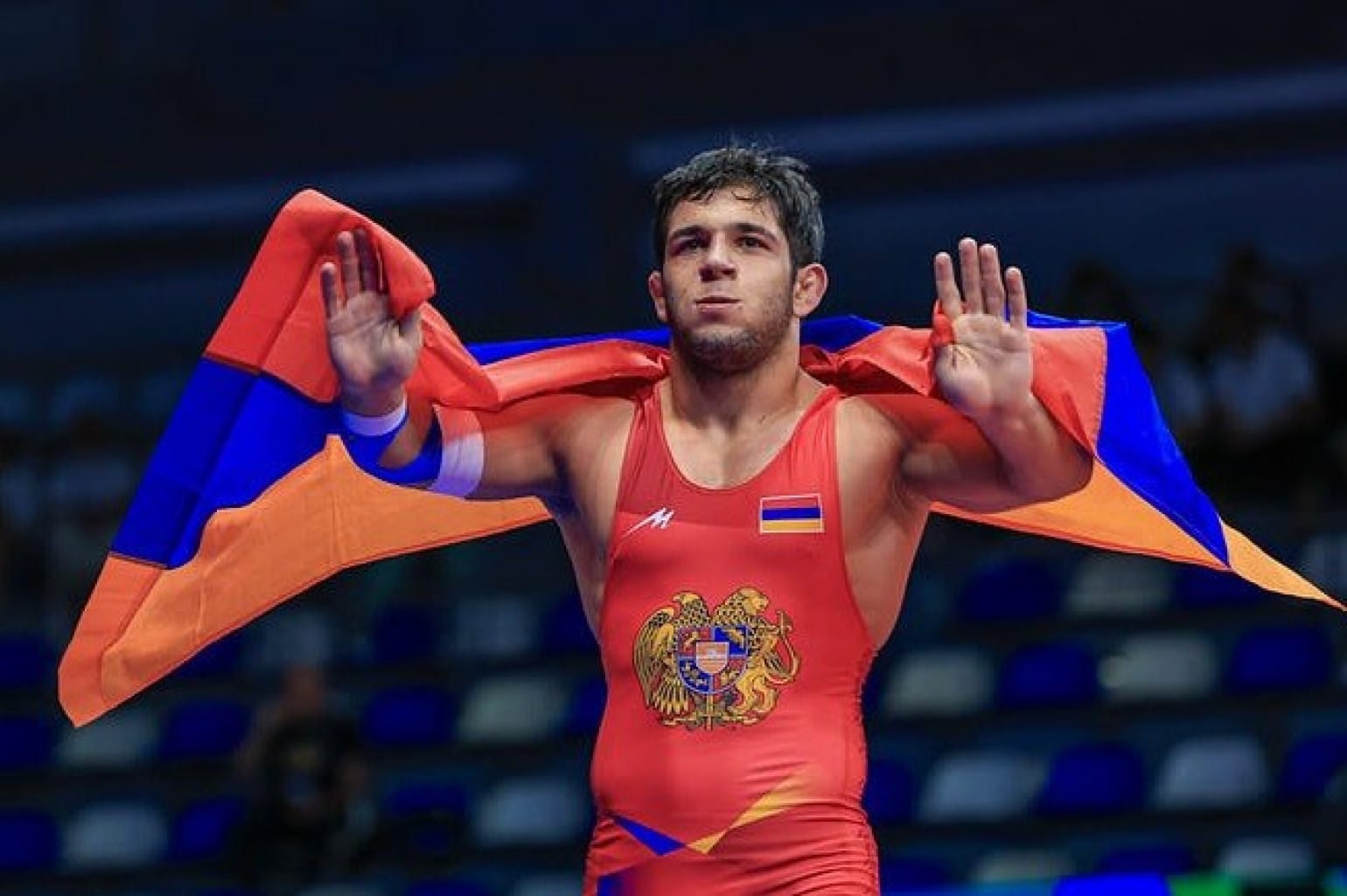 Les Arméniens Slavik Galstyan et Gaspar Terteryan sont médaillés de bronze de lutte gréco-romaine à Tirana (Albanie)