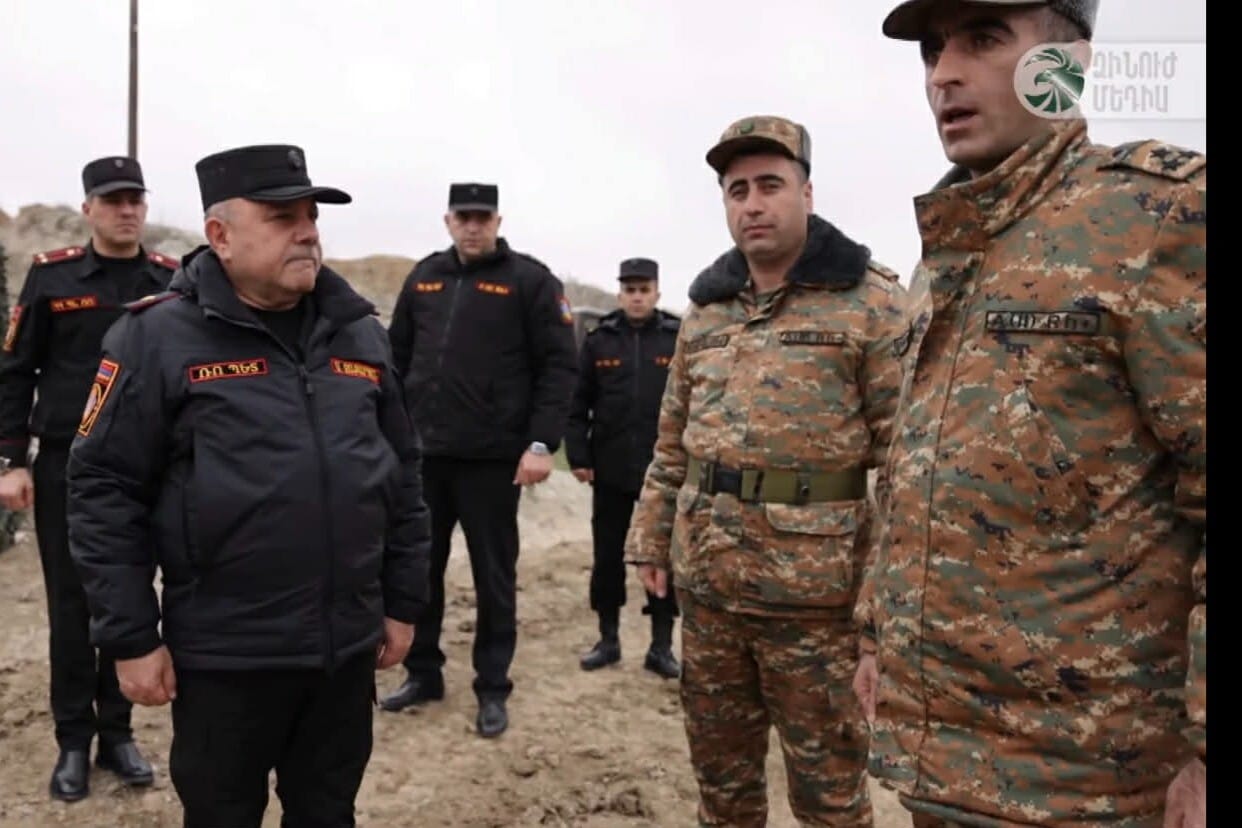 Des officiers de la police militaire d’Arménie ont effectué des visites des positions de l&rsquo;armée arménienne