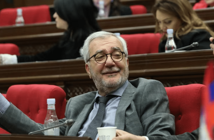 Le président de la commission de la défense du Parlement arménien au cœur d’un nouveau scandale