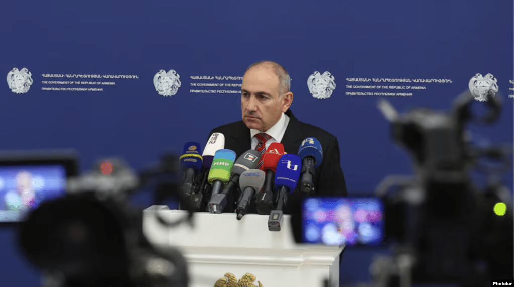 Il existe un accord avec la Russie pour mettre en œuvre les ententes militaro-techniques : Pachinian