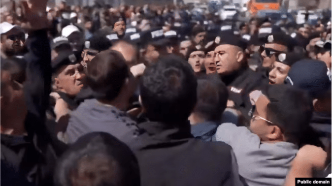 Le pouvoir politique renforce sa pression sur les partisans d’Arménie forte