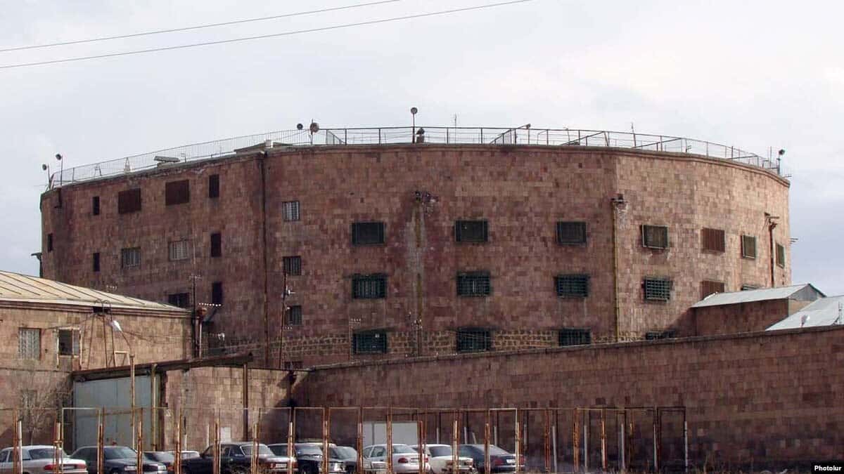 Les prêtres également interdits d&rsquo;accès aux prisons 