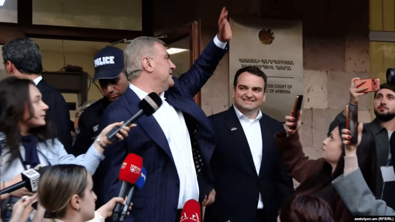 Prolongation de l&rsquo;assignation à résidence de S. Karapetian