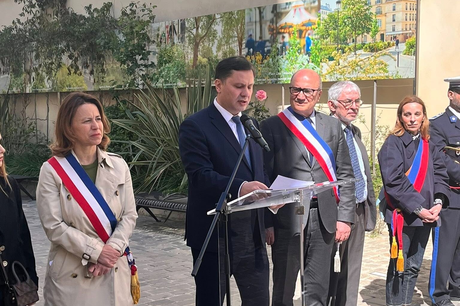 La mairie du neuvième à Paris se souvient