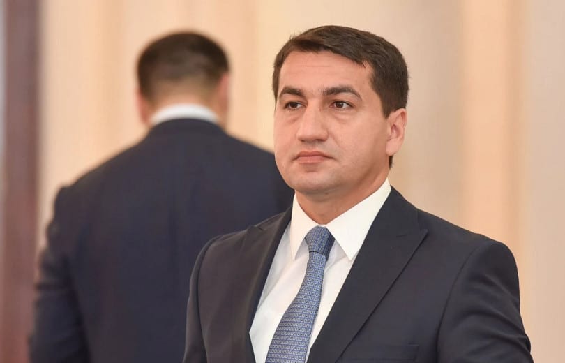 Hajiyev : La visite de la délégation azerbaïdjanaise en Arménie a été un événement historique, les deux pays progressent vers la paix