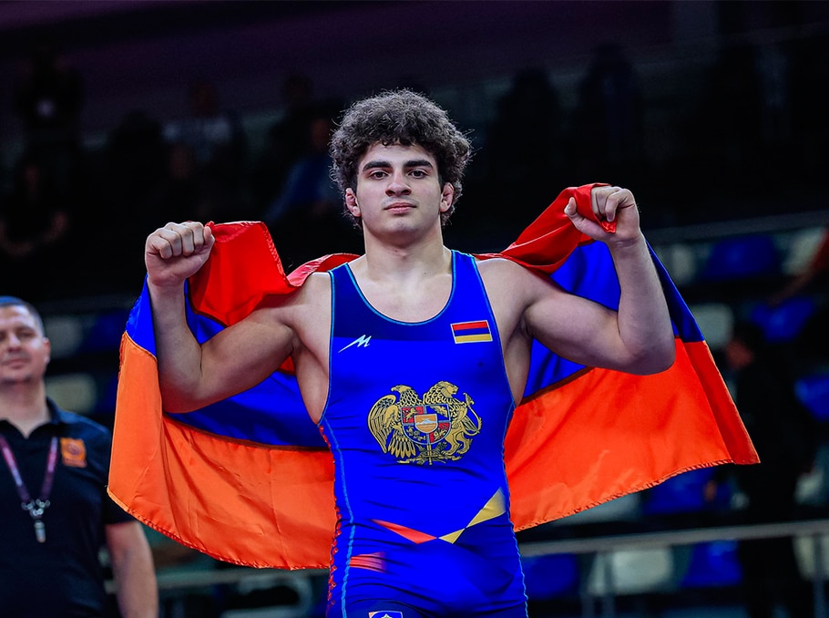 Vahé Hoveyan (Arménie) est champion d&rsquo;Europe U17 de lutte gréco-romaine