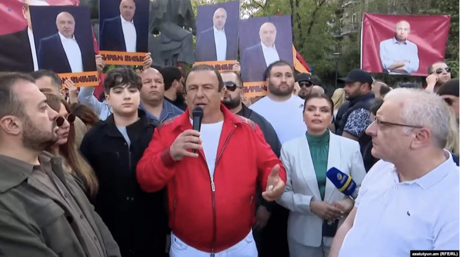 « Qu’est-ce qu’il veut en arrêtant et emprisonnant les gens ? » : Gaguik Tsaroukian réagit à l’affaire Tevanyan