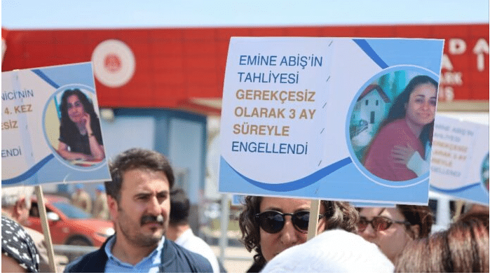 TURQUIE. Refus de libération pour deux prisonnières politiques kurdes