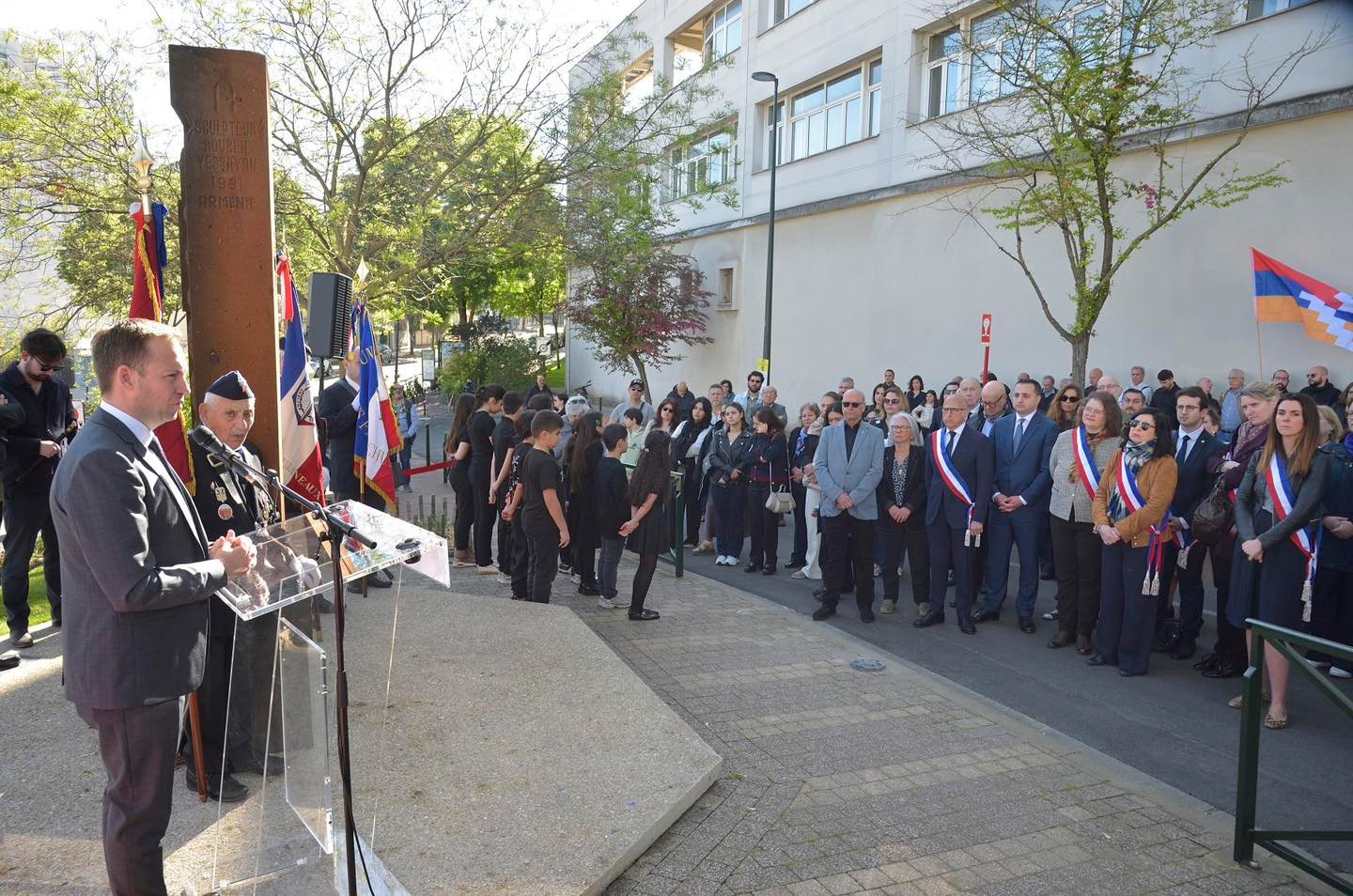 Commémoration à Clamart