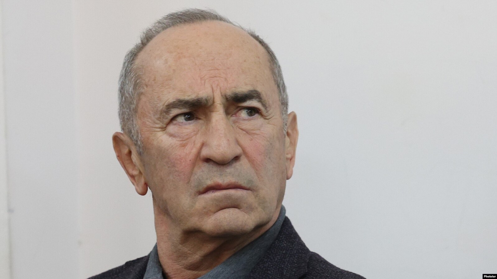 Robert Kotcharian empêché de quitter le pays à l’aéroport