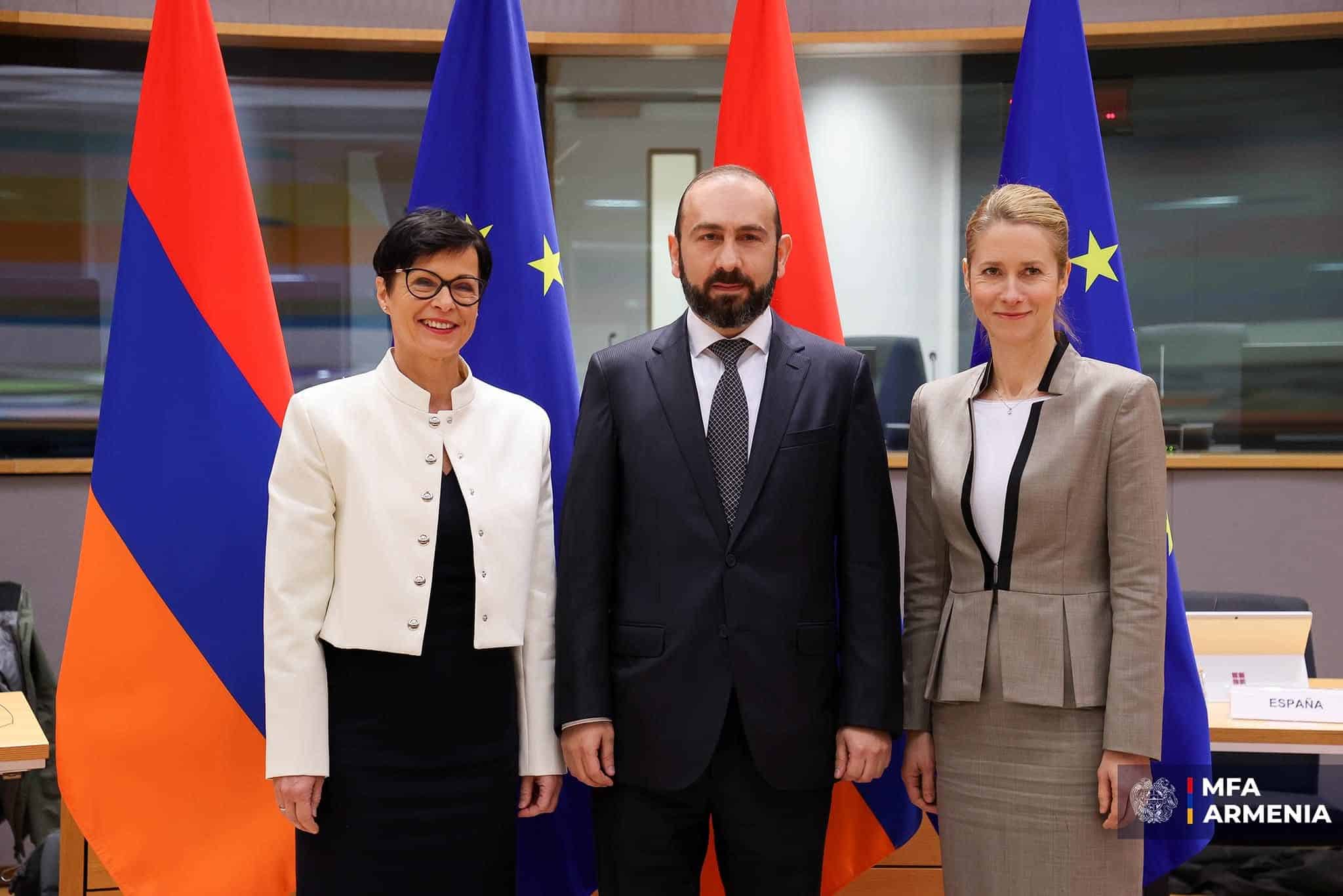 La cheffe de la diplomatie européenne rencontre le ministre arménien des affaires étrangères à Luxembourg