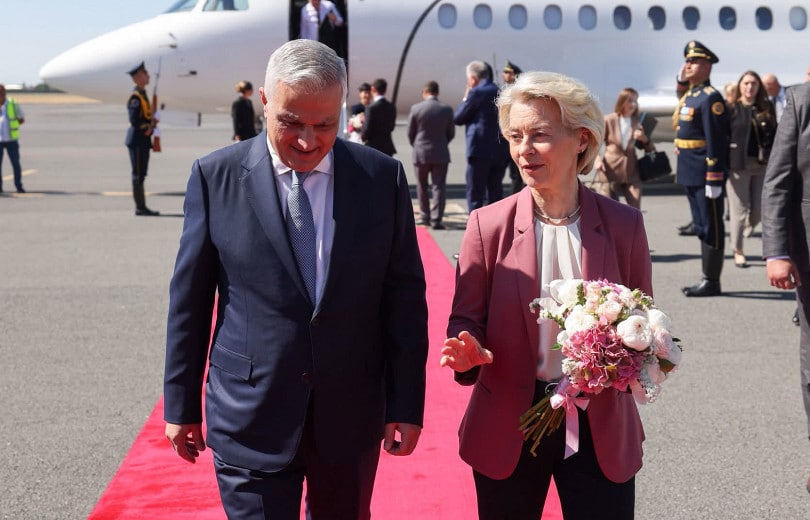Ursula von der Leyen est arrivée à Erevan pour une visite de travail