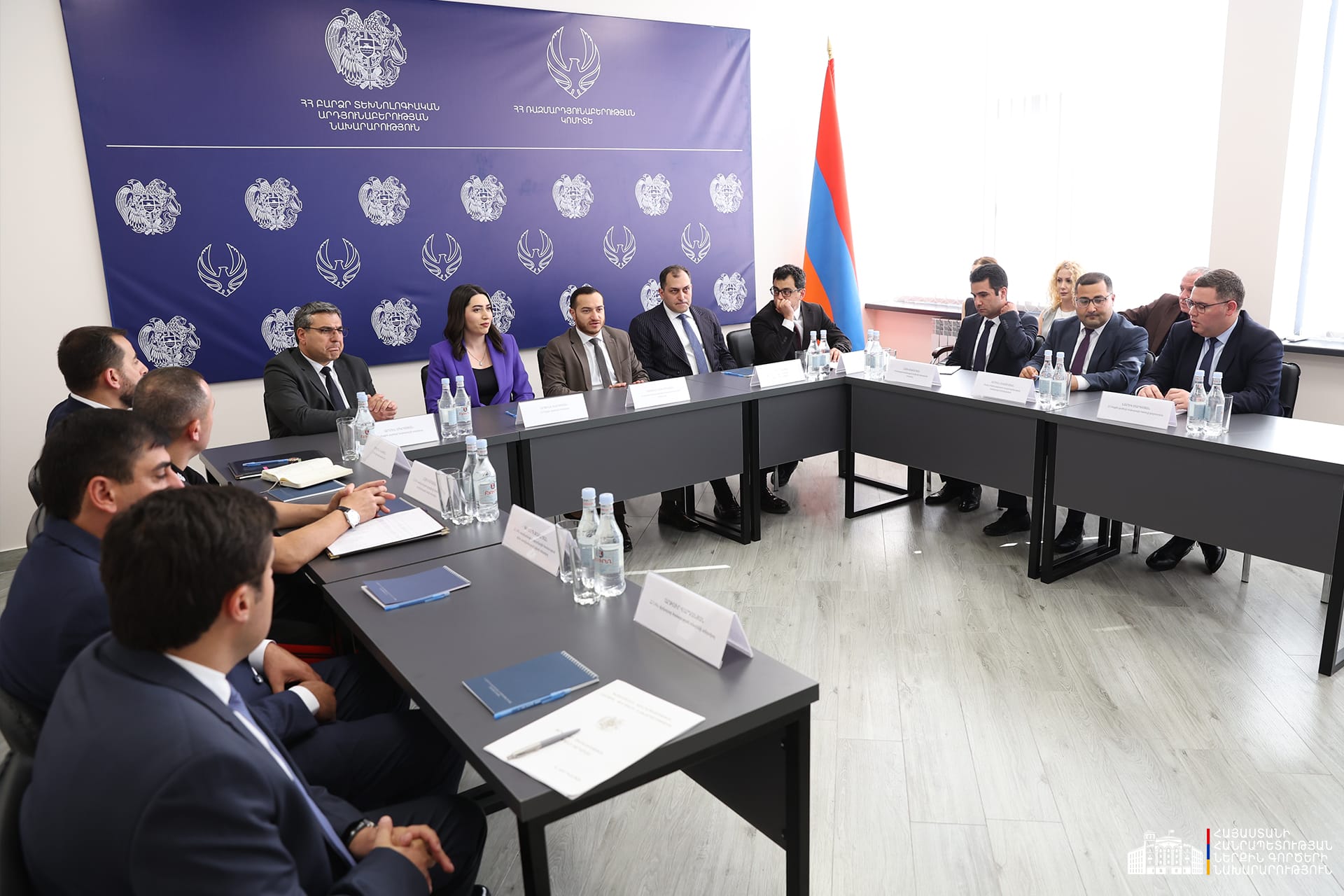 Arpiné Sargsyan et Mkhitar Hayrapetyan ont discuté des possibilités d&rsquo;introduction de solutions technologiques nationales au sein du ministère de l&rsquo;Intérieur