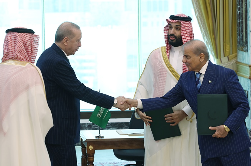 Ankara estime que l&rsquo;Egypte rejoindra l&rsquo;accord de défense avec Ryad et  Islamabad