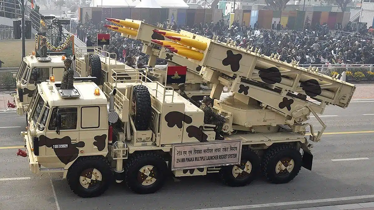 L&rsquo;Arménie pourrait devenir le premier client des missiles Pinaka fabriqué par l’Inde d&rsquo;une portée de 120 km selon IDRW