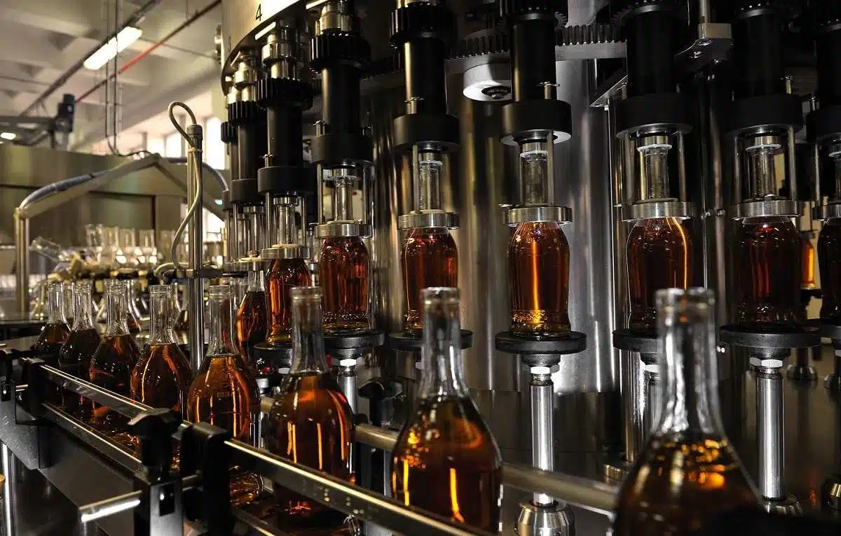 L&rsquo;Arménie renforce le contrôle de la production de brandy et de vin conformément aux exigences de l&rsquo;UEE