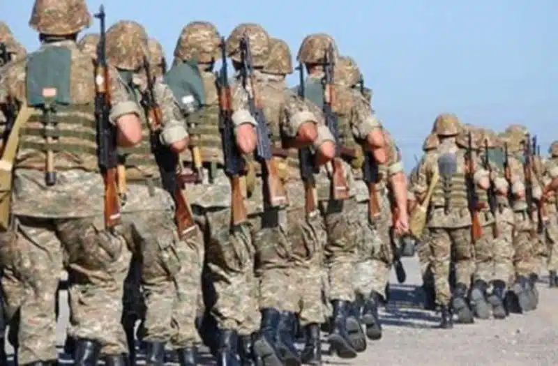 Le gouvernement arménien prévoit de professionnaliser l&rsquo;armée et d&rsquo;accroître la participation des femmes dans les forces armées