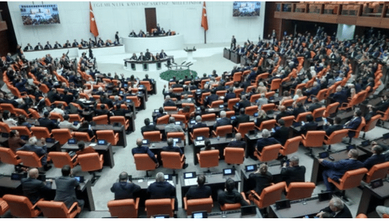 CDKF – Question kurde en Turquie : Un premier pas historique sur une route qui reste à construire