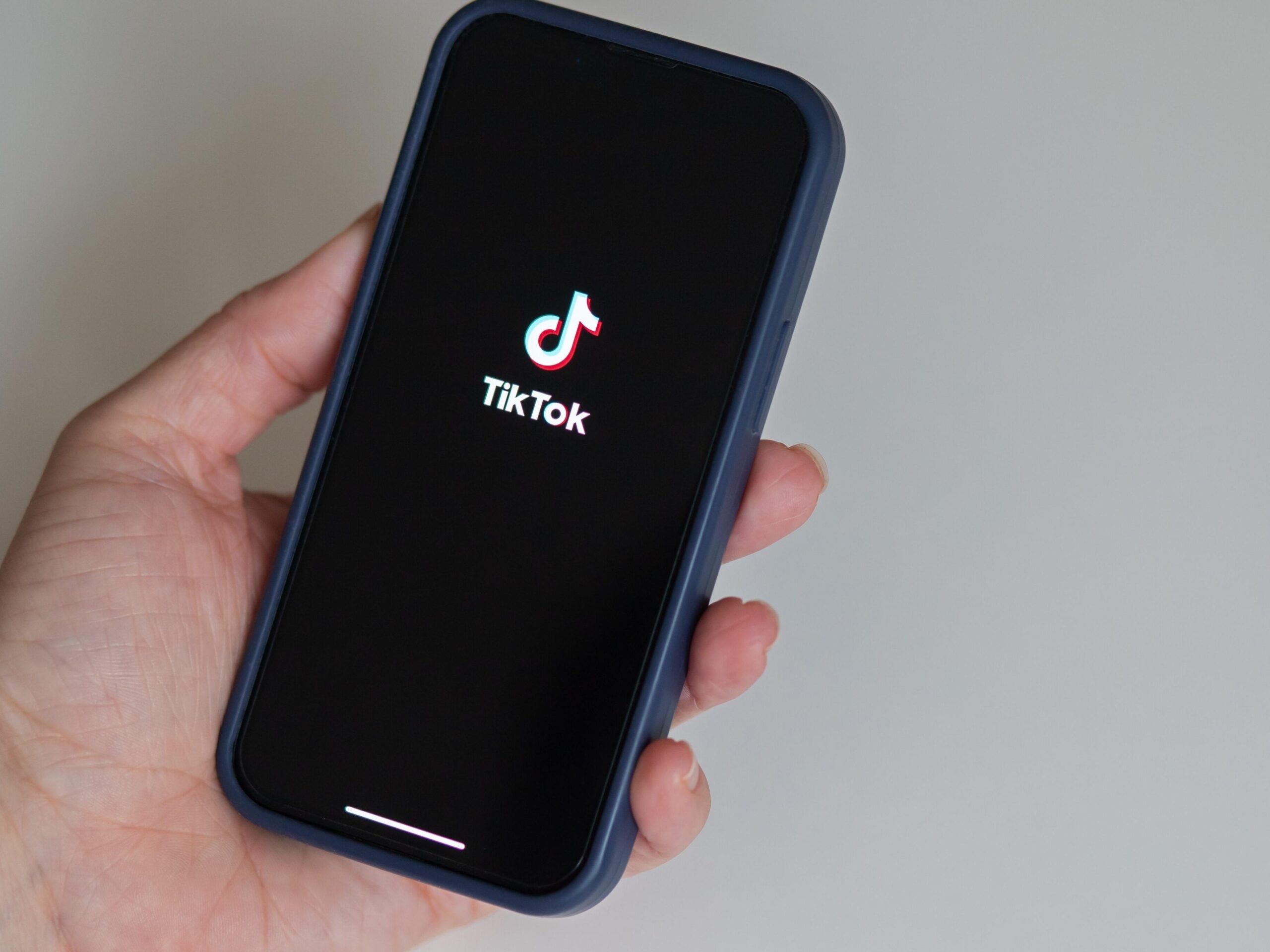 Azerbaïdjan : une nouvelle vague d&rsquo;arrestations vise des utilisateurs de TikTok