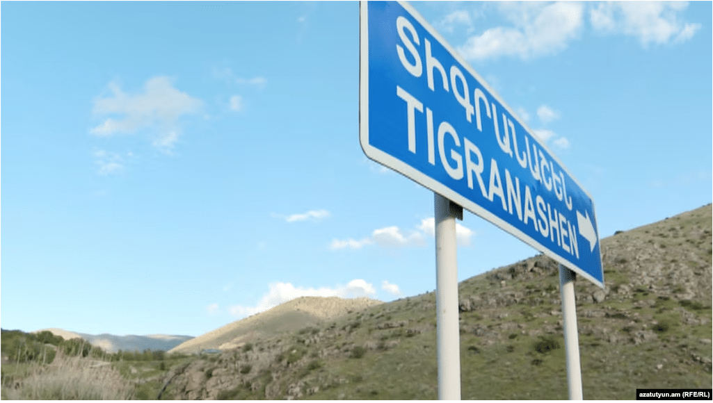 Tigranachen ou Karki ? La controverse ne retombe pas