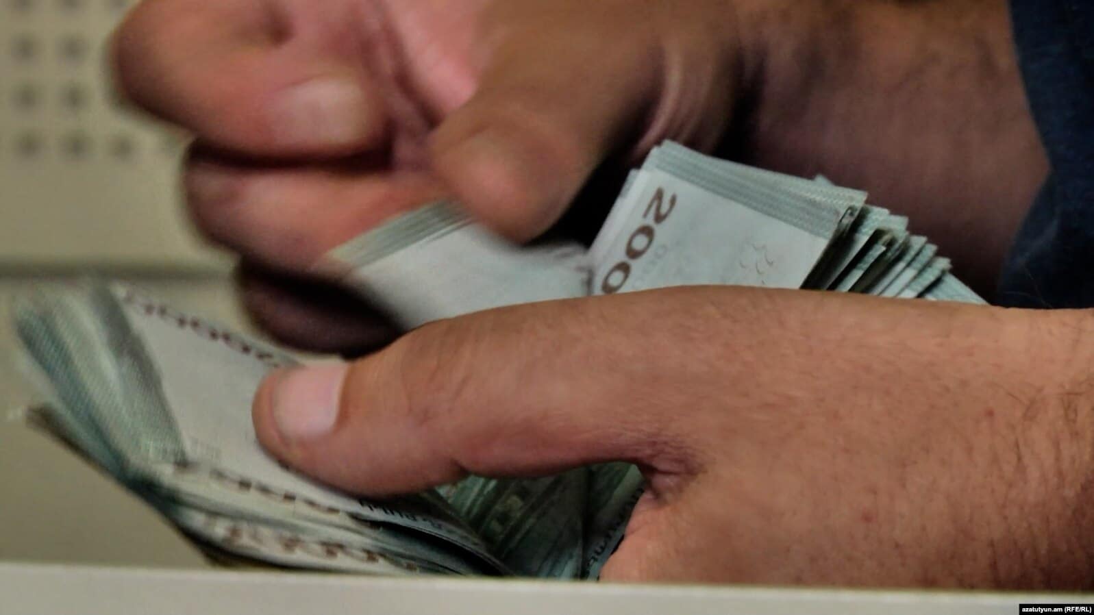 « Araratcement » et « Spayka » ont réduit leurs impôts, tandis que le combinat de cuivre et de molybdène de Zanguezour les a augmentés de 65 %