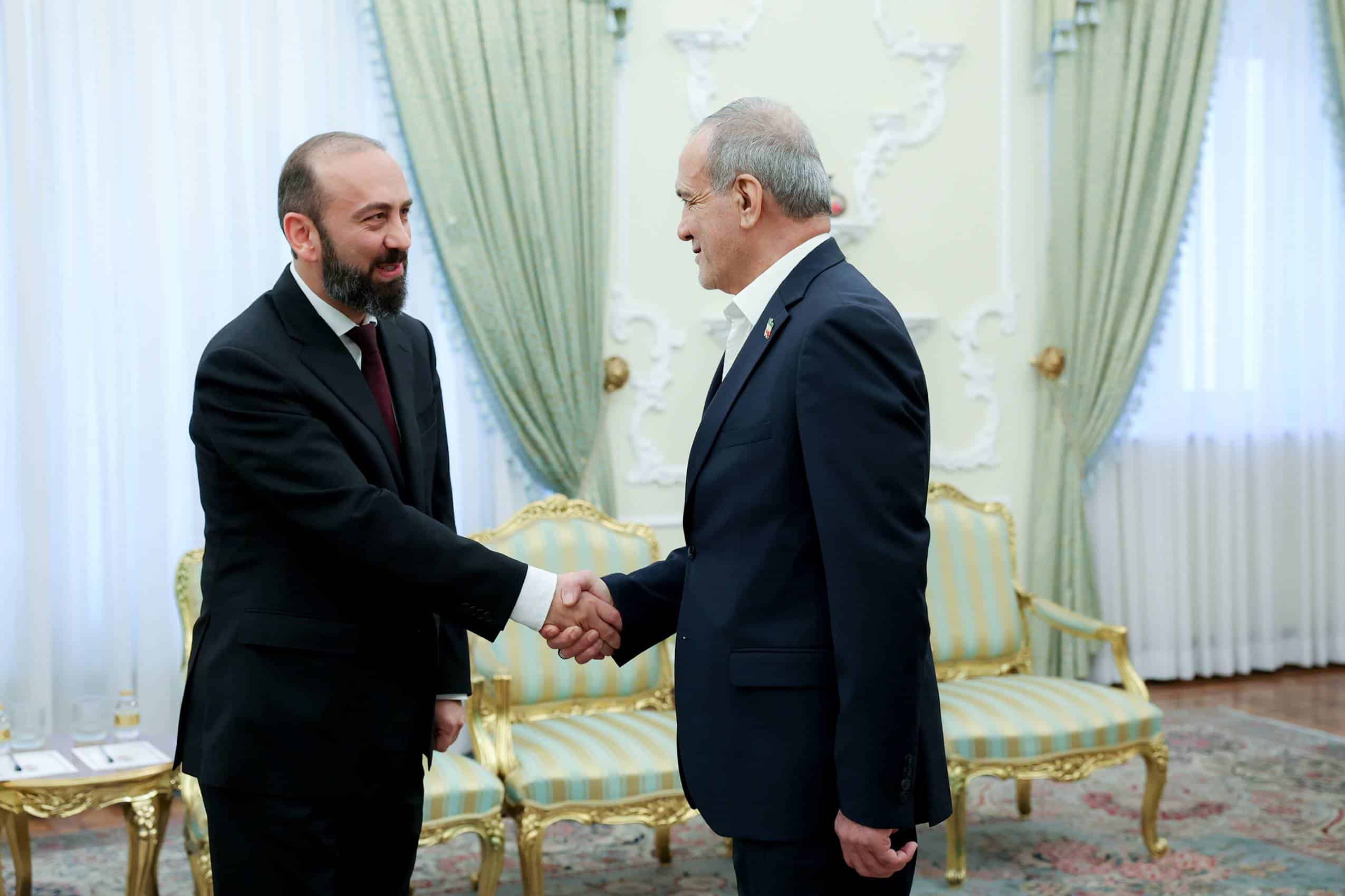 Décryptage – Qu’a entendu Ararat Mirzoyan en Iran ? L’Arménie, point d’équilibre ou de déséquilibre ? par Hakob Badalyan
