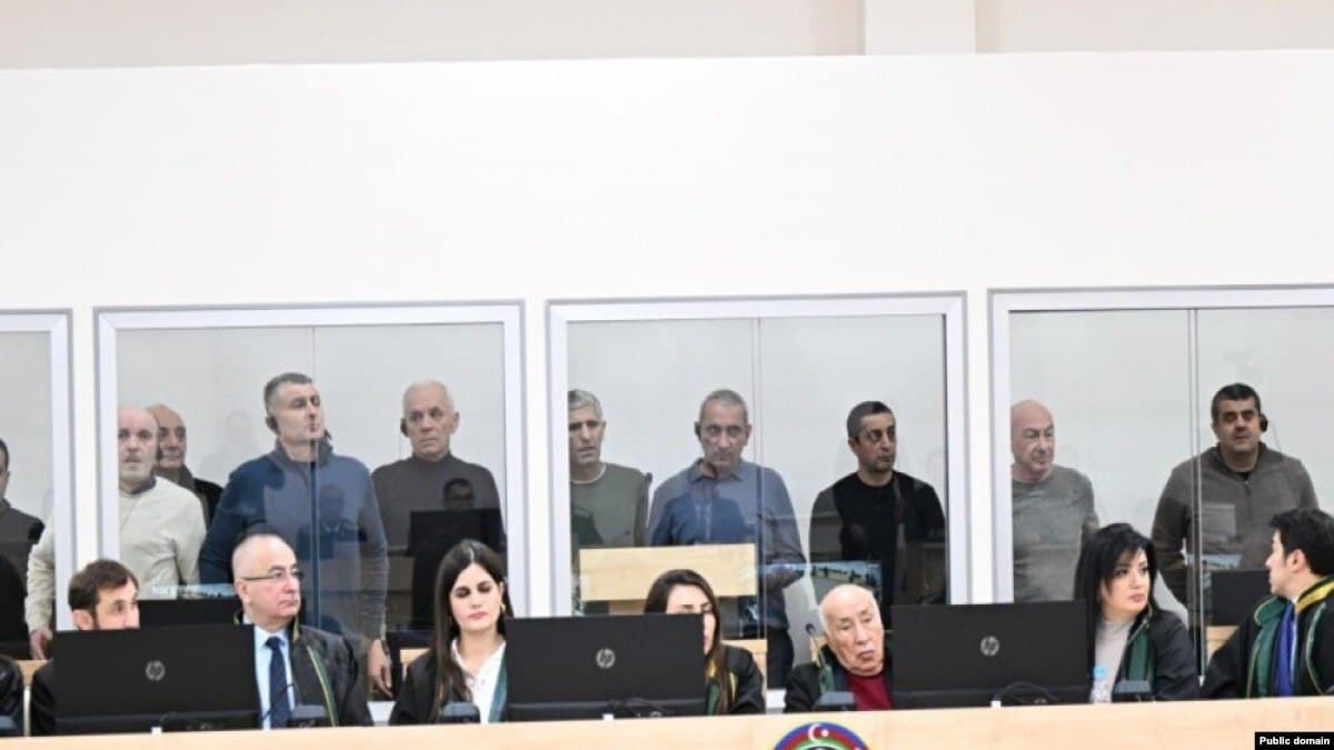 « On ne peut pas laisser un Azerbaïdjanais faire ce qu’il veut ici, puis le renvoyer en disant qu’il s’est égaré » : les familles des prisonniers arméniens espèrent un échange