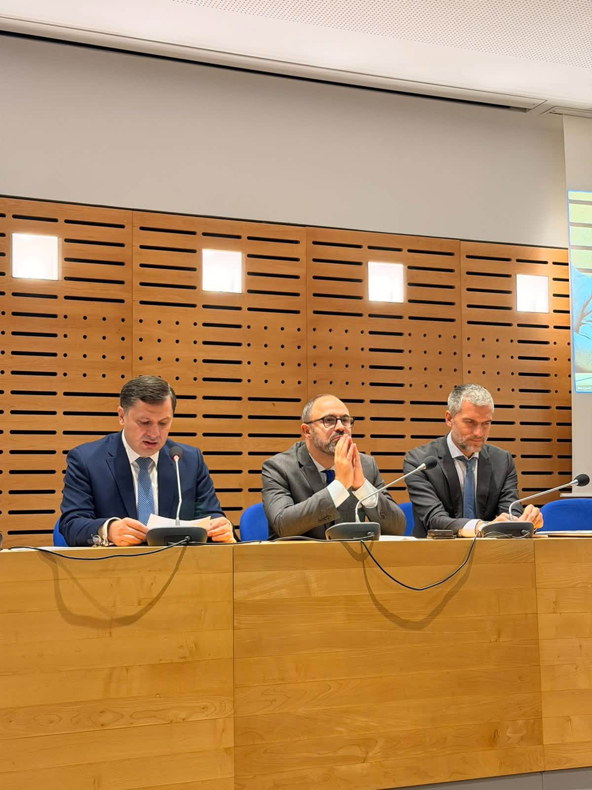 Le 8 octobre, l&rsquo;Agence de Développement Français (FZG) a organisé un événement dédié à l&rsquo;Arménie intitulé « Jour de la Terre » à Paris, qui a été la conférence d&rsquo;ouverture de l&rsquo;ambassadeur arménien en France, Arman Khachatryan.