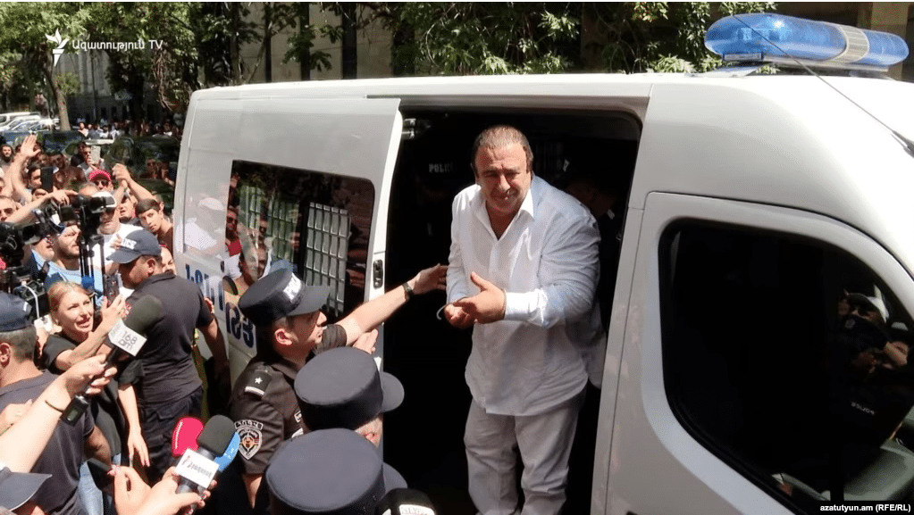 « Nous souhaitons que l&rsquo;affaire entre en phase de procès le plus rapidement possible. » L&rsquo;affaire Tsarukyan a été renvoyée devant le tribunal.