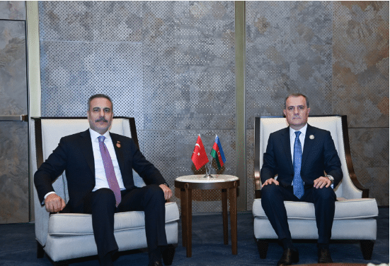 Turquie-Azerbaïdjan : derrière les retrouvailles diplomatiques, les premières fissures de l’alliance ? par Paul Nazarian