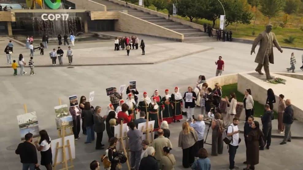 COP17 à Erevan : les représentants de l’Artsakh exclus de la conférence, leur culture s’invite aux portes de l’événement