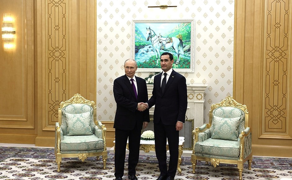 Le Turkménistan hôte d&rsquo;un sommet régional, sur fond d&rsquo;impasse en Ukraine et au Moyen-Orient